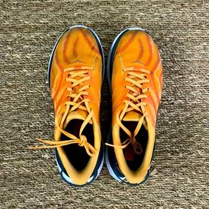 Men’s Hoka Super Sonic - Size 9.5 - USED